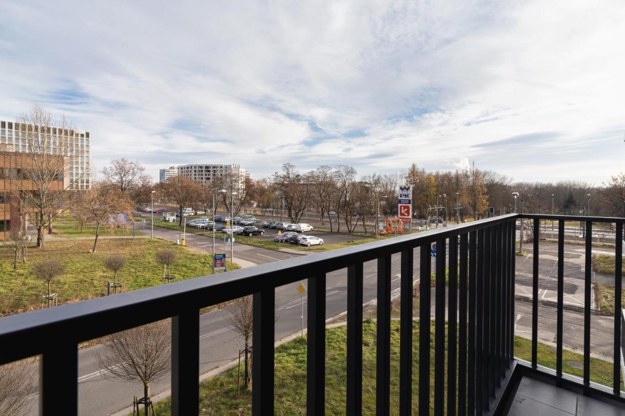Apartment Lotniczowka By Renters Prestige Krakau
